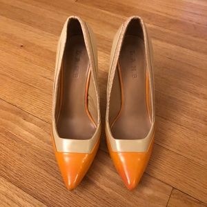 Women’s L.A.M.B High Heel, snakeskin detail.